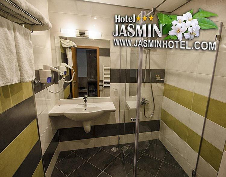 סופיה Jasmin Hotel מראה חיצוני תמונה